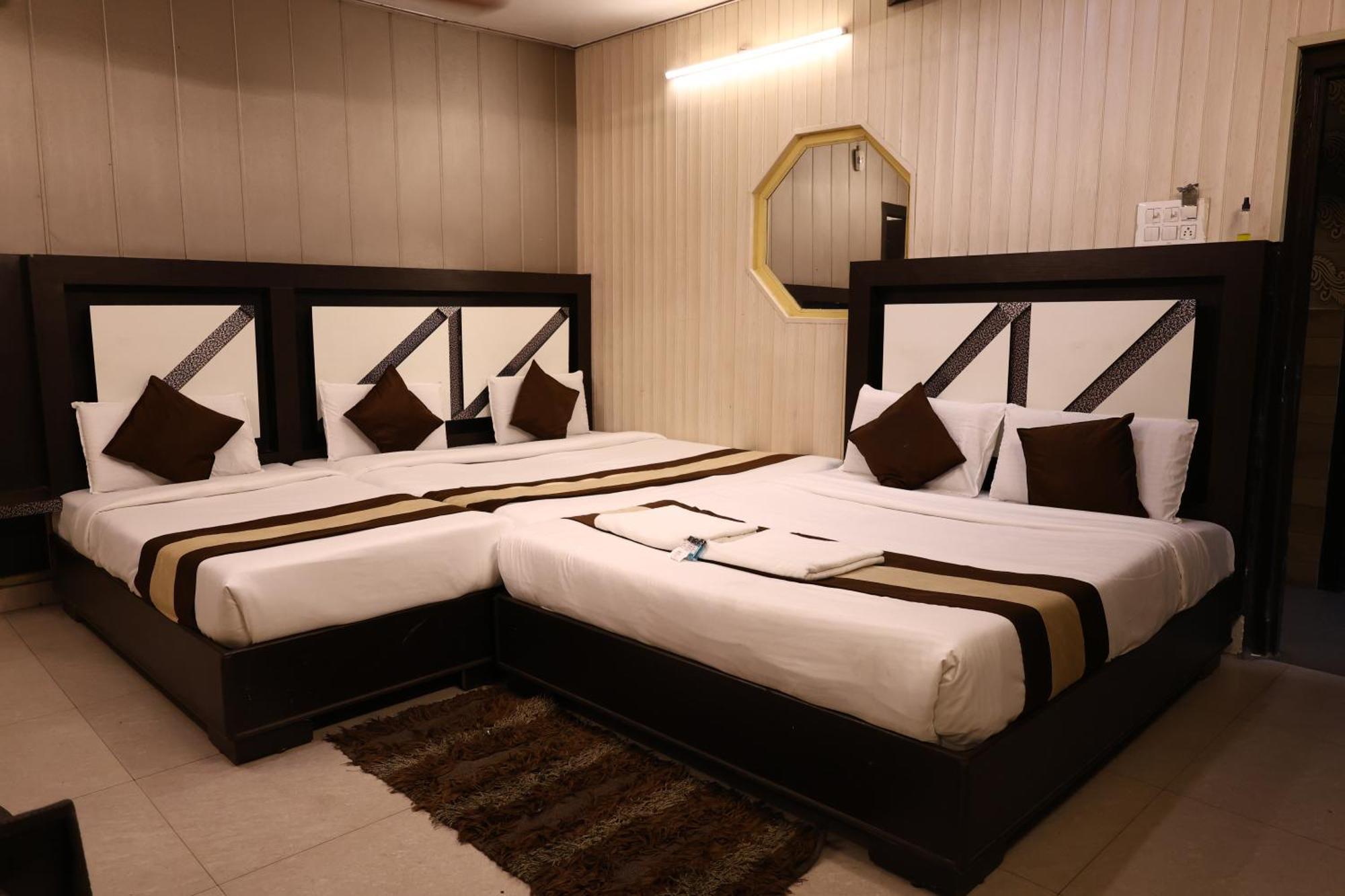Hotel Pardesi Haridvár Kültér fotó