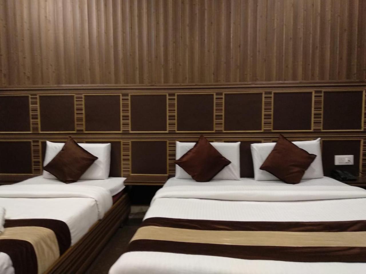 Hotel Pardesi Haridvár Kültér fotó